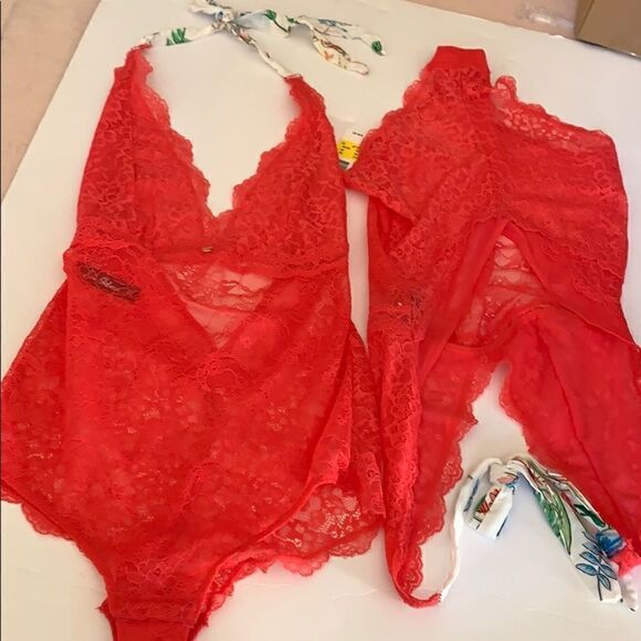 Sam Edelman Halter Bodysuit - Picture 2 of 6